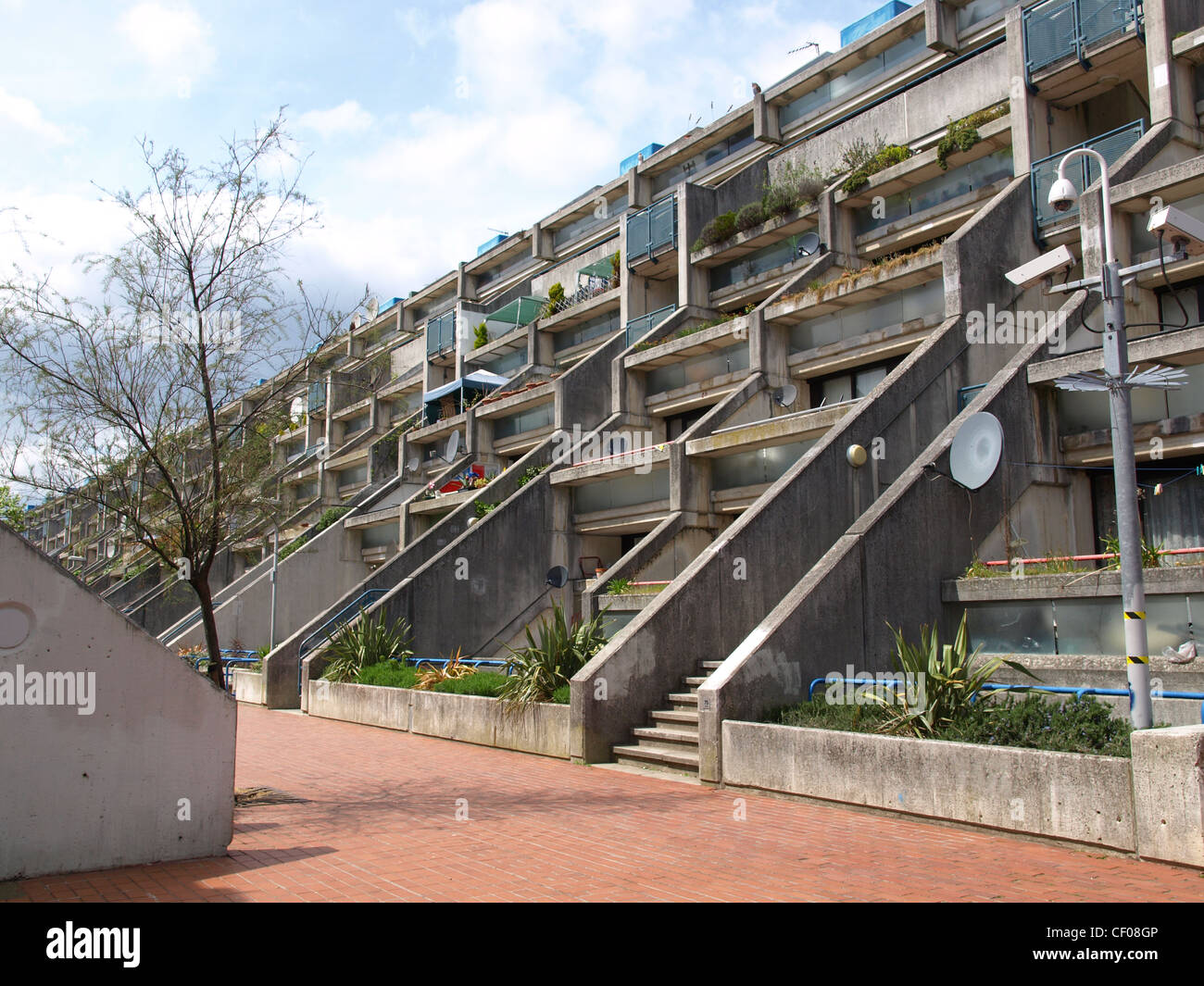 alexandra road housing estate iconic new brutalist architecture in