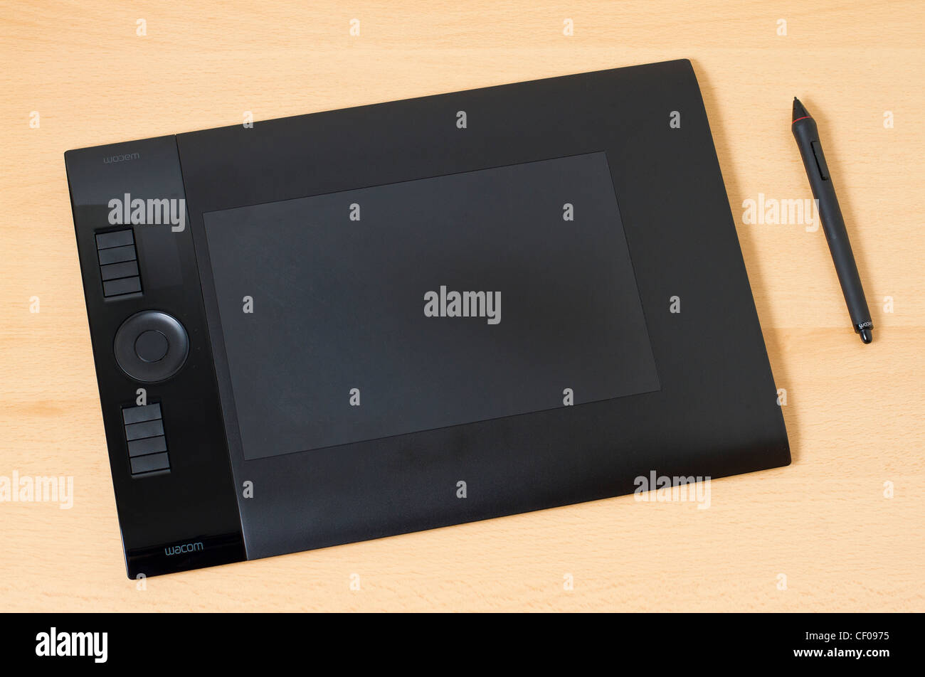 Intuos4 pressure sensitivity tablet, with pen