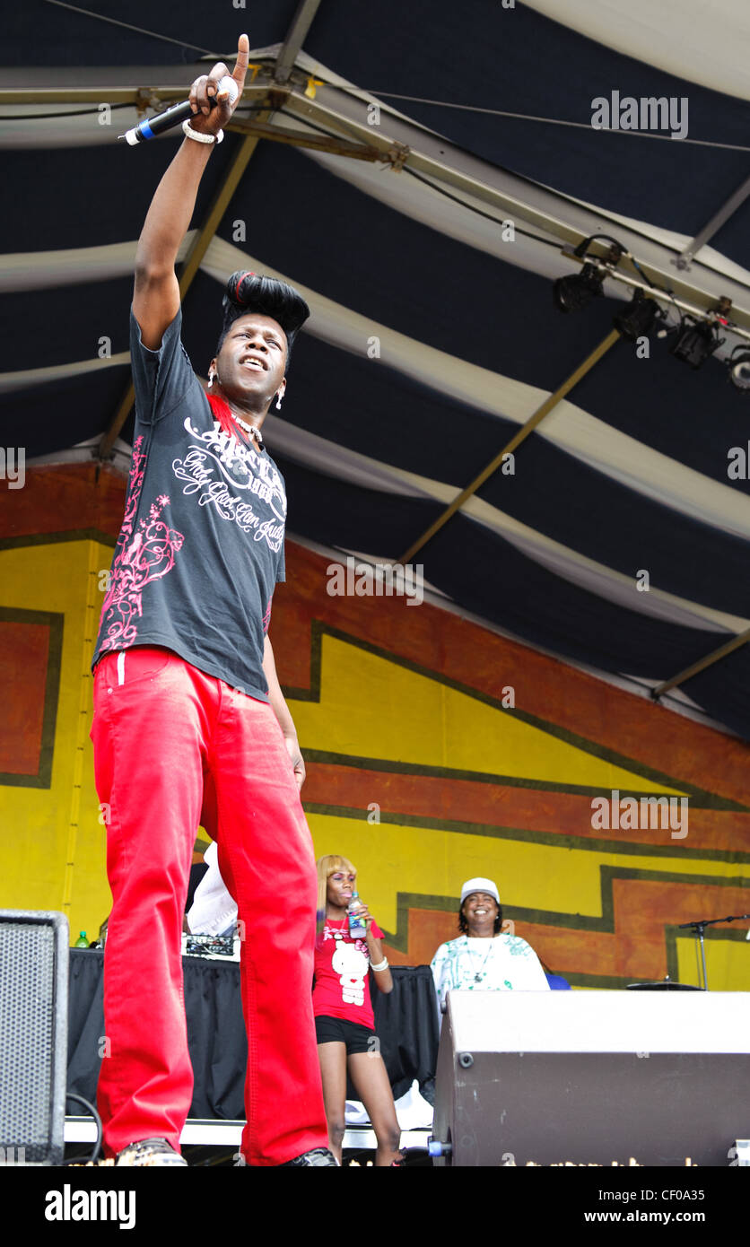 Big Freedia, Sissy Nobby, Katey Red playing at Jazz Fest in New Orleans