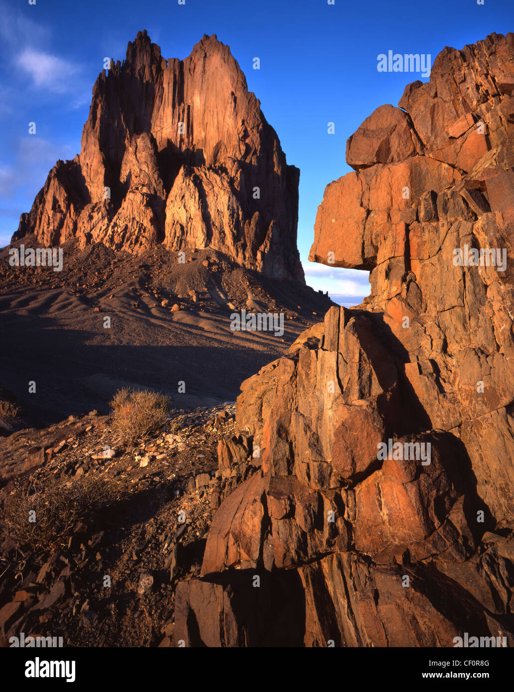 Shiprock new mexico hires stock photography and images Alamy