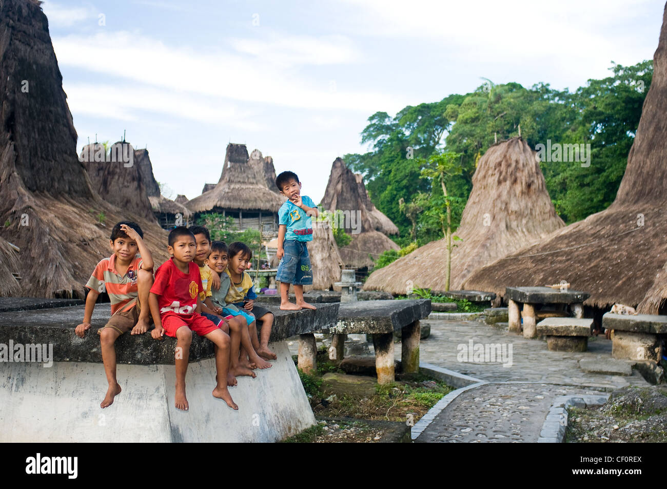 Kampung Waitabar waikabubak sumba indonesia Stock Photo - Alamy