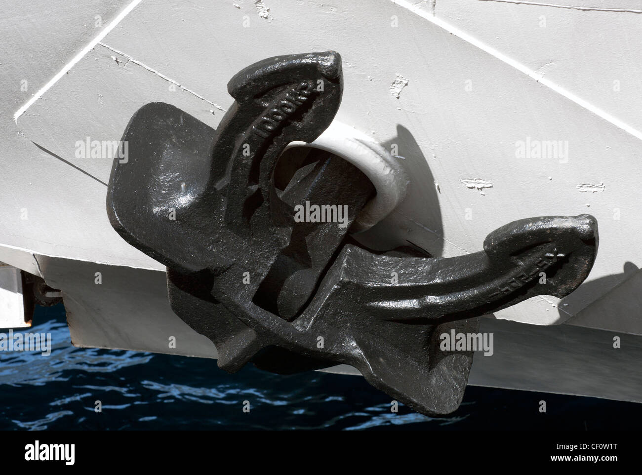 Black bottom ship hi-res stock photography and images - Alamy