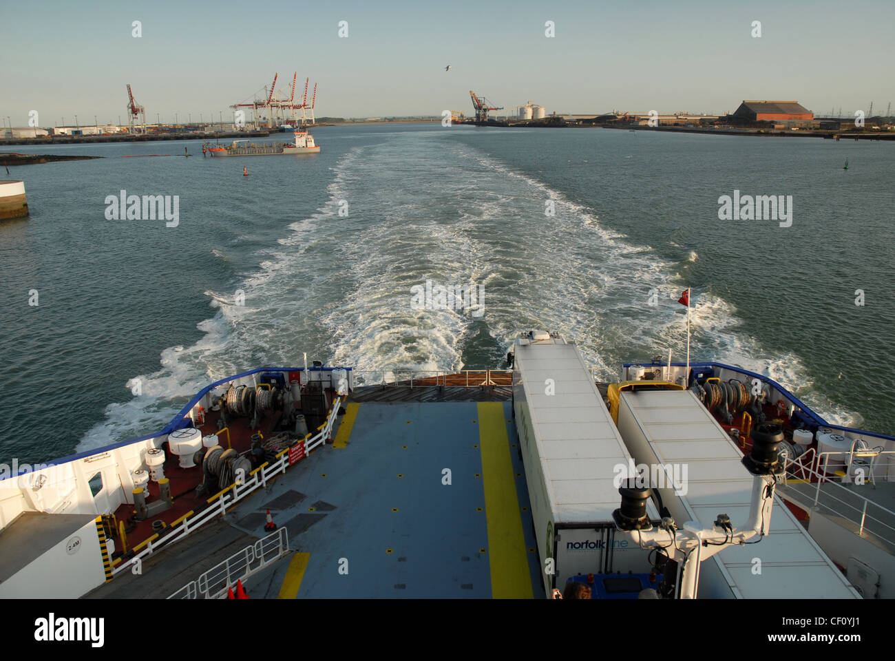 Ferries at dunkerque hires stock photography and images Alamy