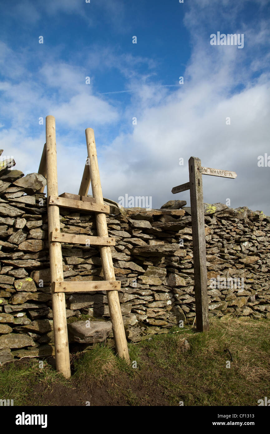 Newly constructed Stile and Waymarker at Crummack Lane Austwick, Yorkshire Dales National Park, Stock Photo
