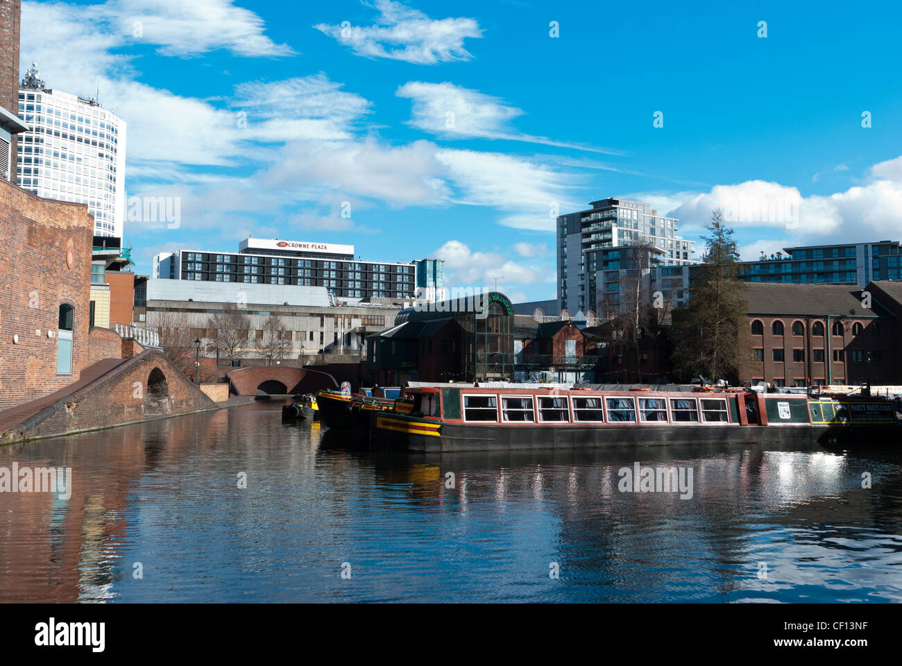 Narrowboats moored in Gas Street Basin in the centre of Birmingham Stock Photo