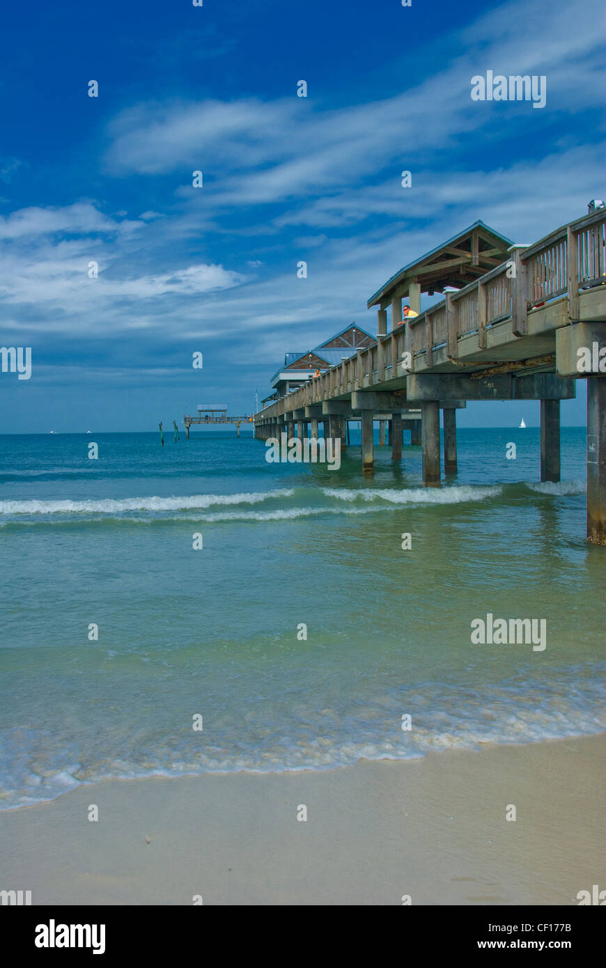Clear Water Beach Pier 60