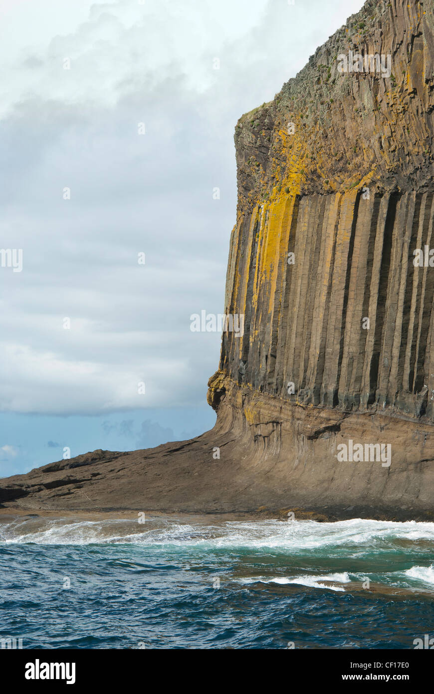 Basalt clumns on the isle of staffe in the inner hebrides of scotland Stock Photo