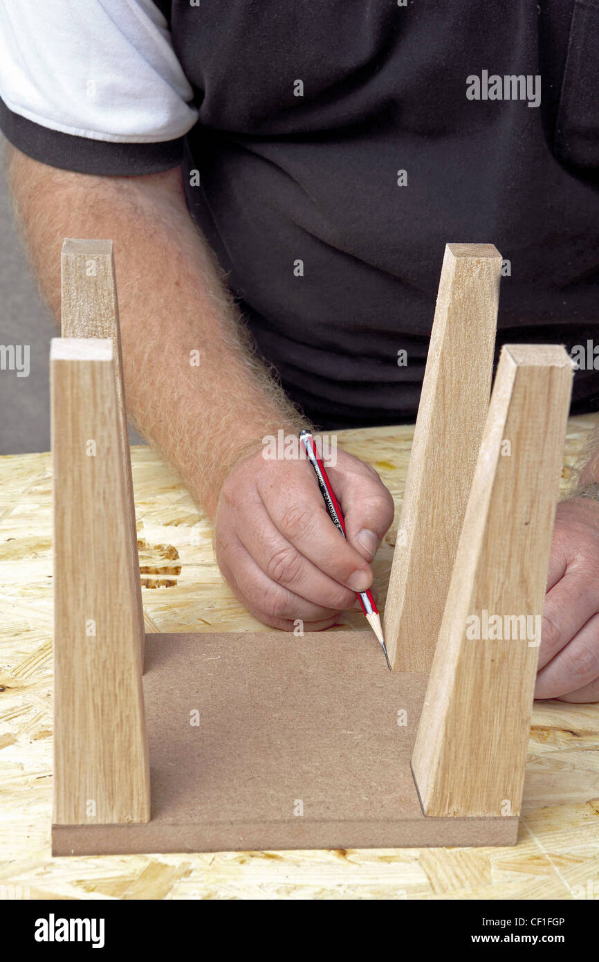 musicthe-masses-make-your-own-cd-and-dvd-storage-rack-step-mark-the