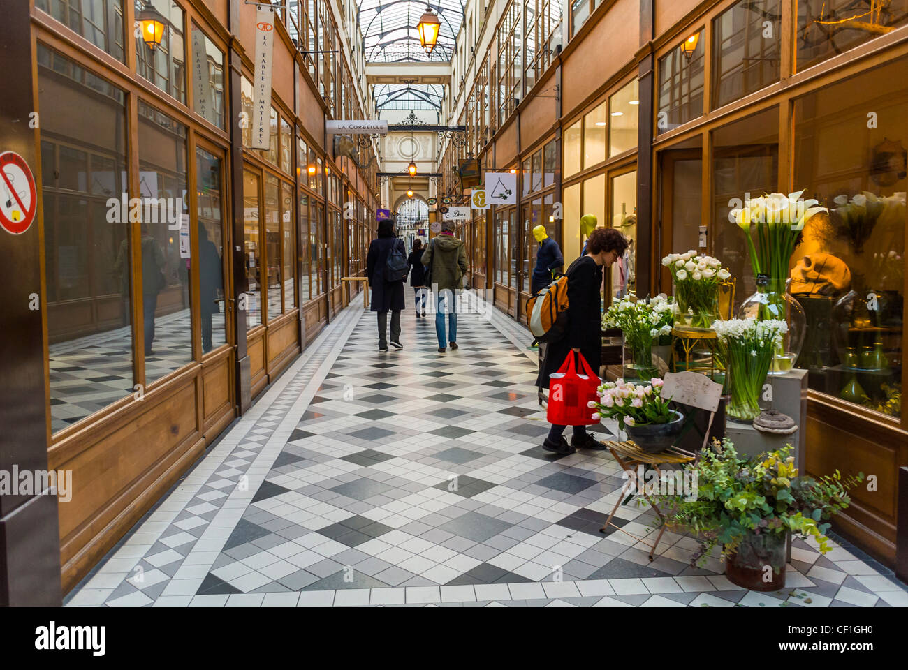 Paris, France, People Shopping, in the Montorgueil District, 