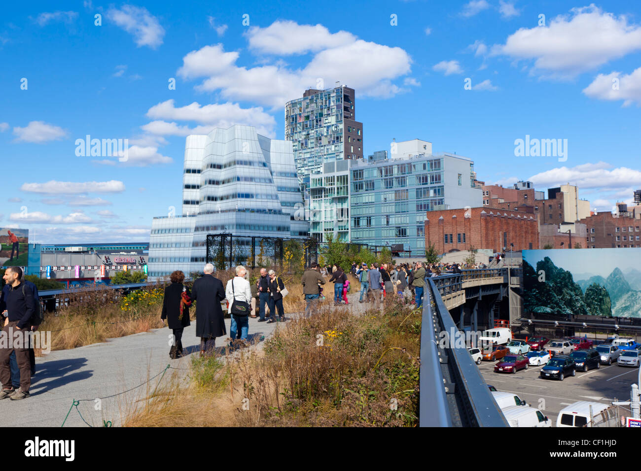 People walking on the High Line Stock Photo