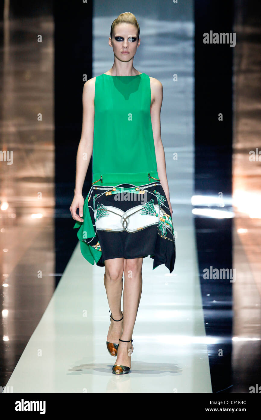 Gucci Milan Ready to WearSpringSummer 2012 Stock Photo - Alamy