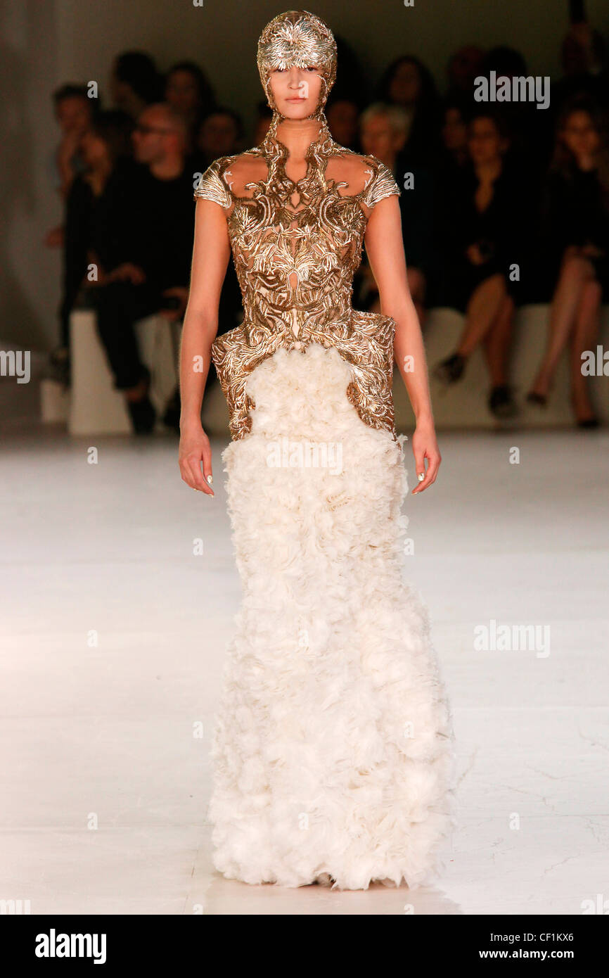 alexander mcqueen 2012
