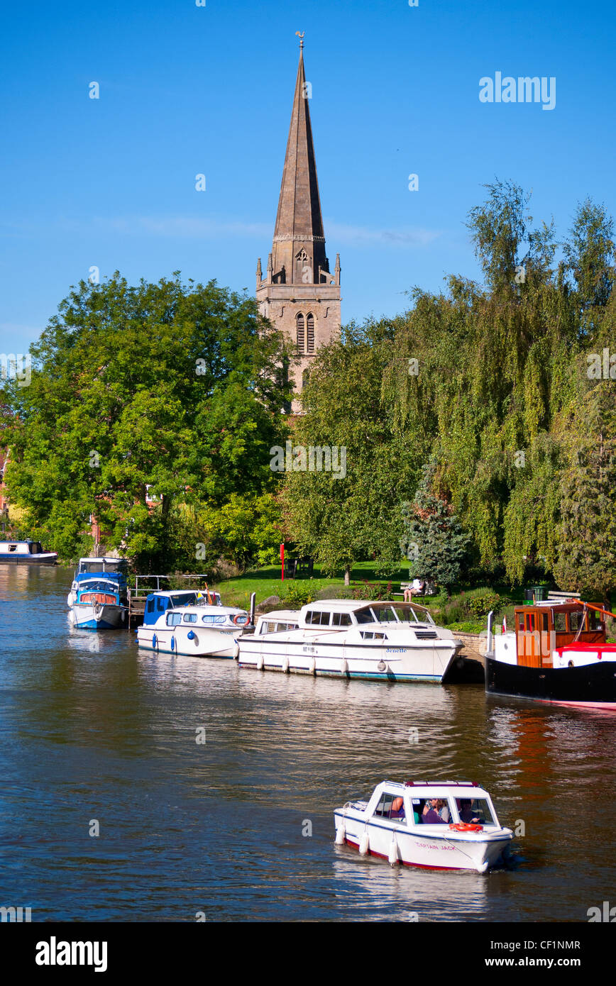 St Helen's Church overlooking boats on the River Thames in summer. Stock Photo
