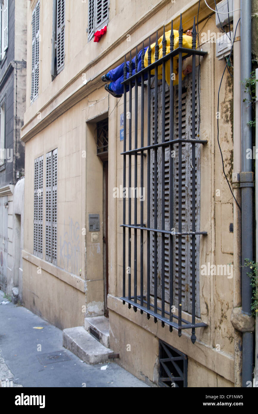 Bodies in Urban Spaces Dance Troupe performing in Marseille Stock Photo