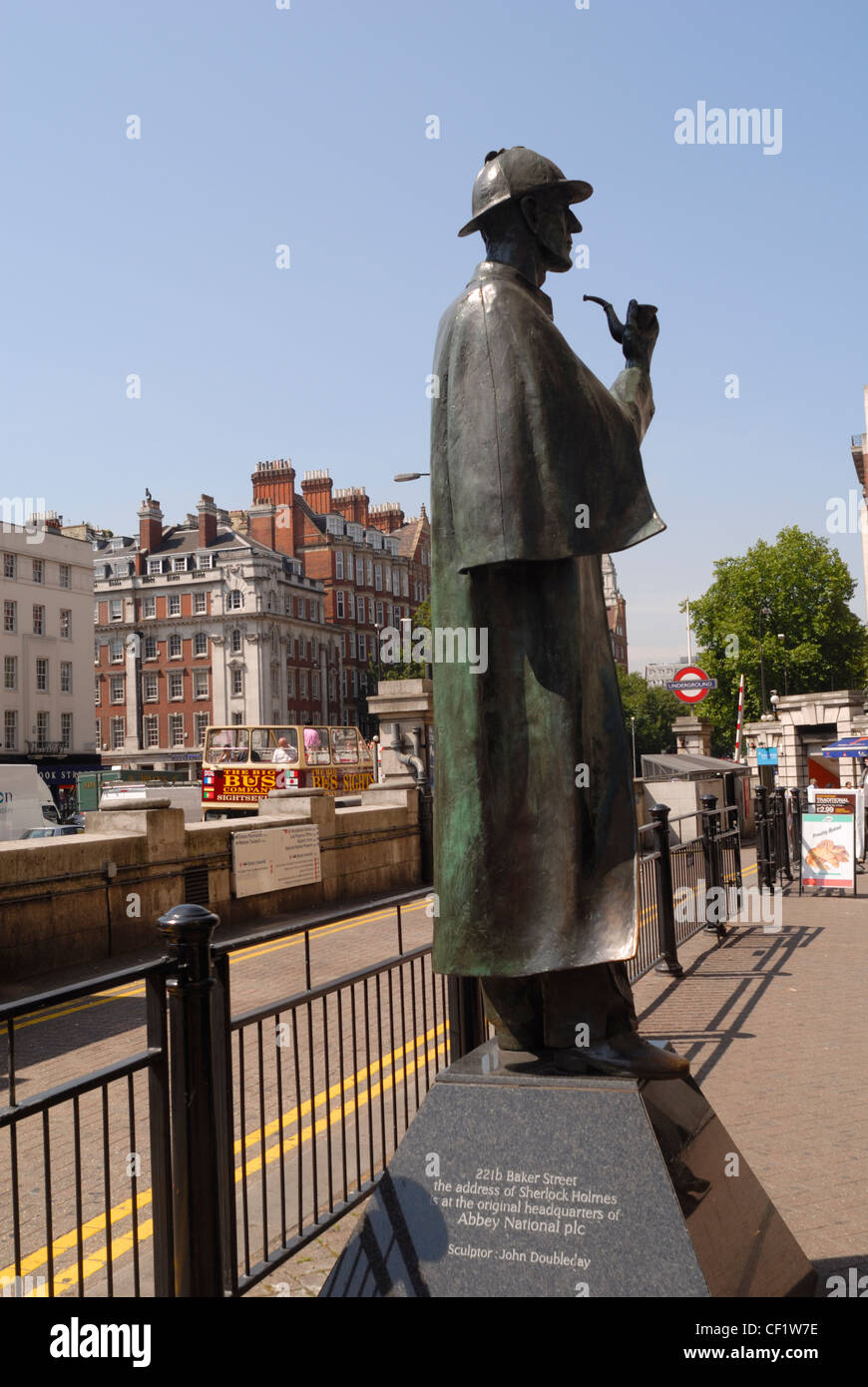 Statue of Sherlock Holmes outside Baker Street tube station. Stock Photo