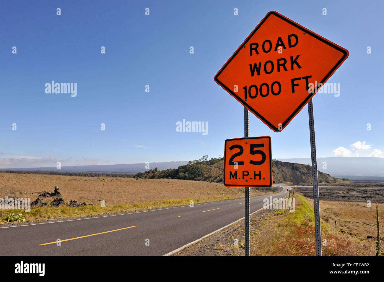 Warning road sign on highway going to Mauna Kea Volcano, Big Island ...