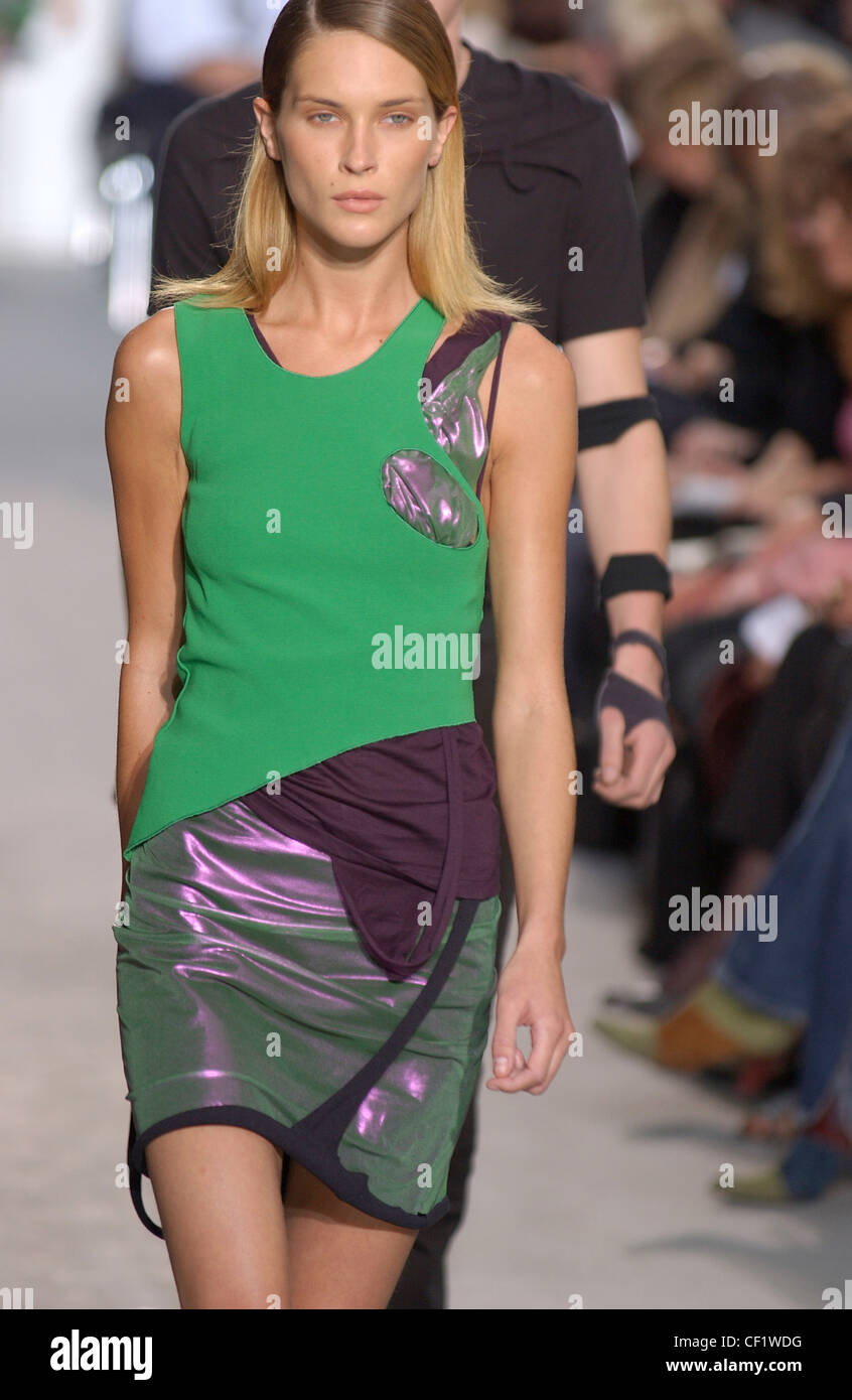 Helmut Lang Paris Ready to Wear Spring Summer Model Erin Wasson shoulder  length blonde hair wearing shimmery purple and green Stock Photo - Alamy