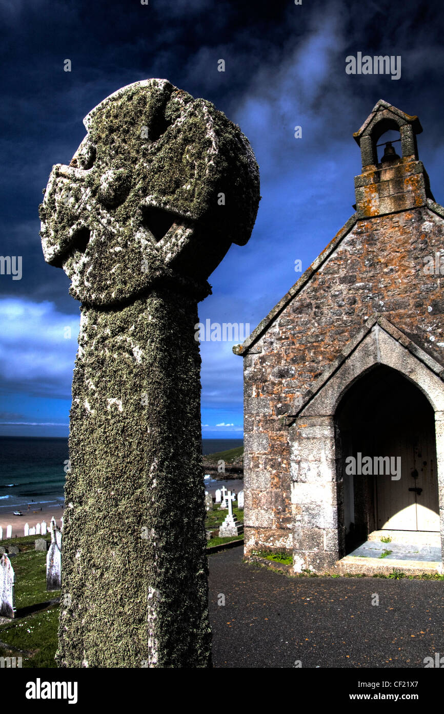 Barnoon Chapel , Celtic cross And Graveyard, with blue summer sky , St Ives Cornwall seaside town Stock Photo