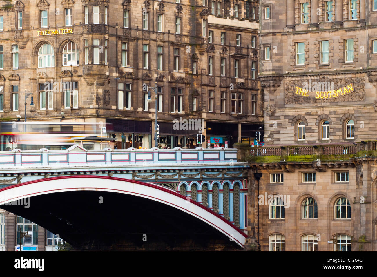 The Scotsman Building alongside the North Bridge, linking Princes Street with the Edinburgh Old Town. Stock Photo