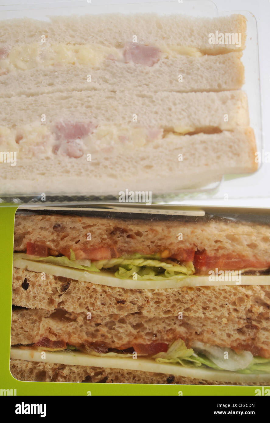 Pre packed bread hires stock photography and images Alamy