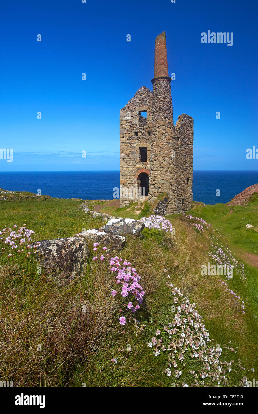 Remains of a Botallack tin mine building in the St Just Mining District on the Cornish coast. Stock Photo