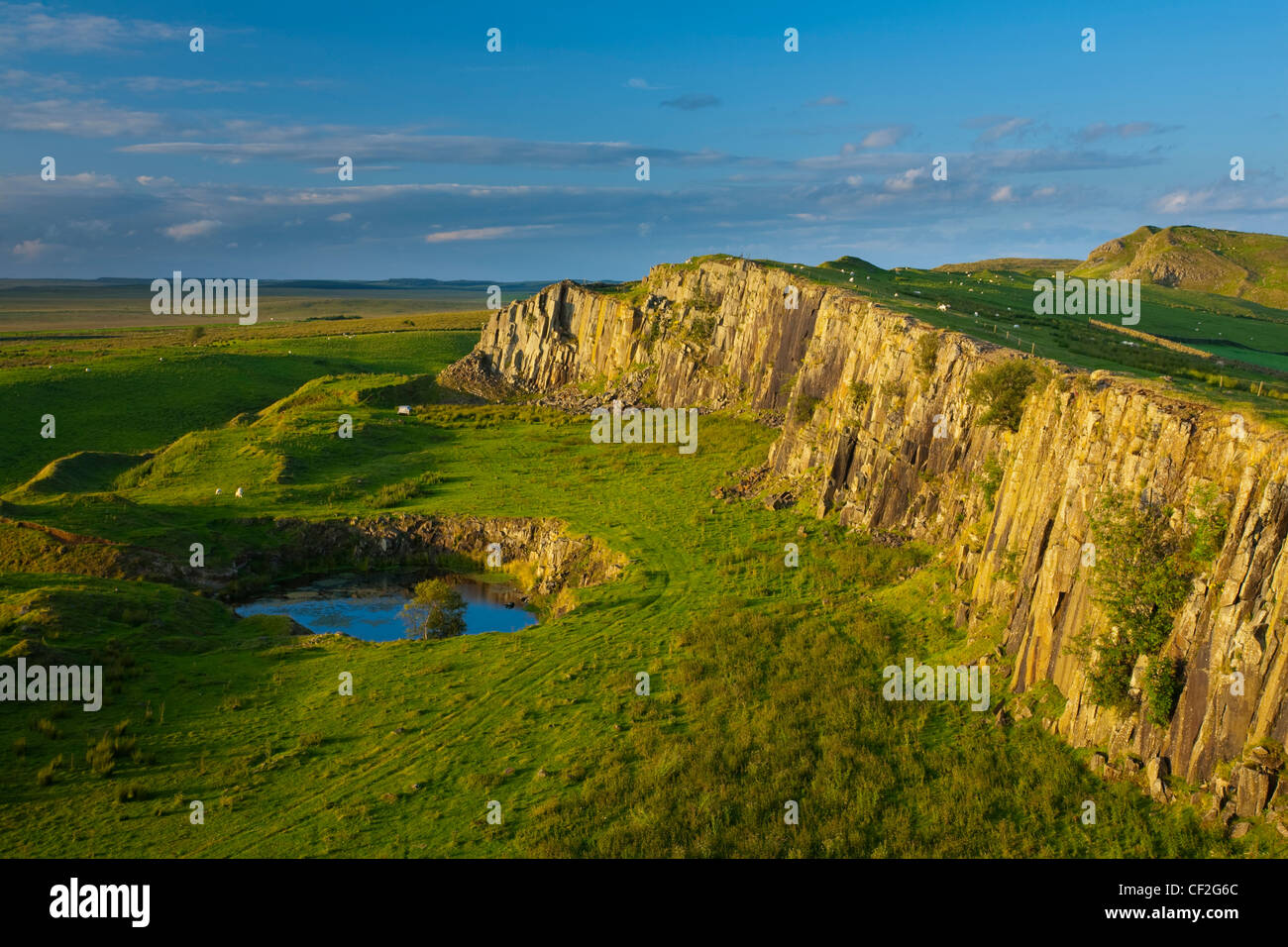 Walltown Crags and the route of Hadrian's Wall along the Great Whin Sill. Stock Photo