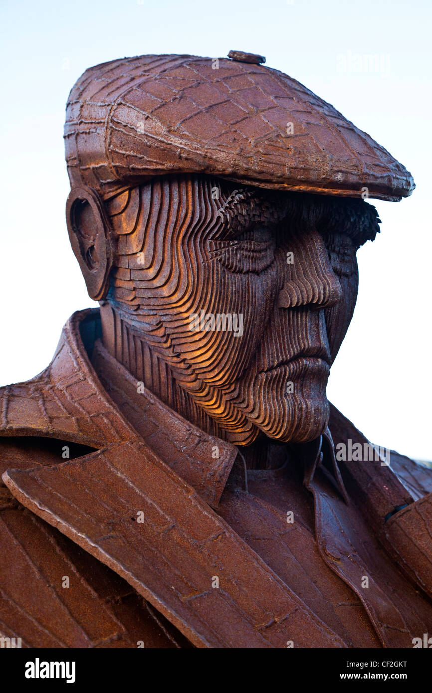 Freddie Gilroy and the Belsen Stragglers by Ray Lonsdale. Sculpture on