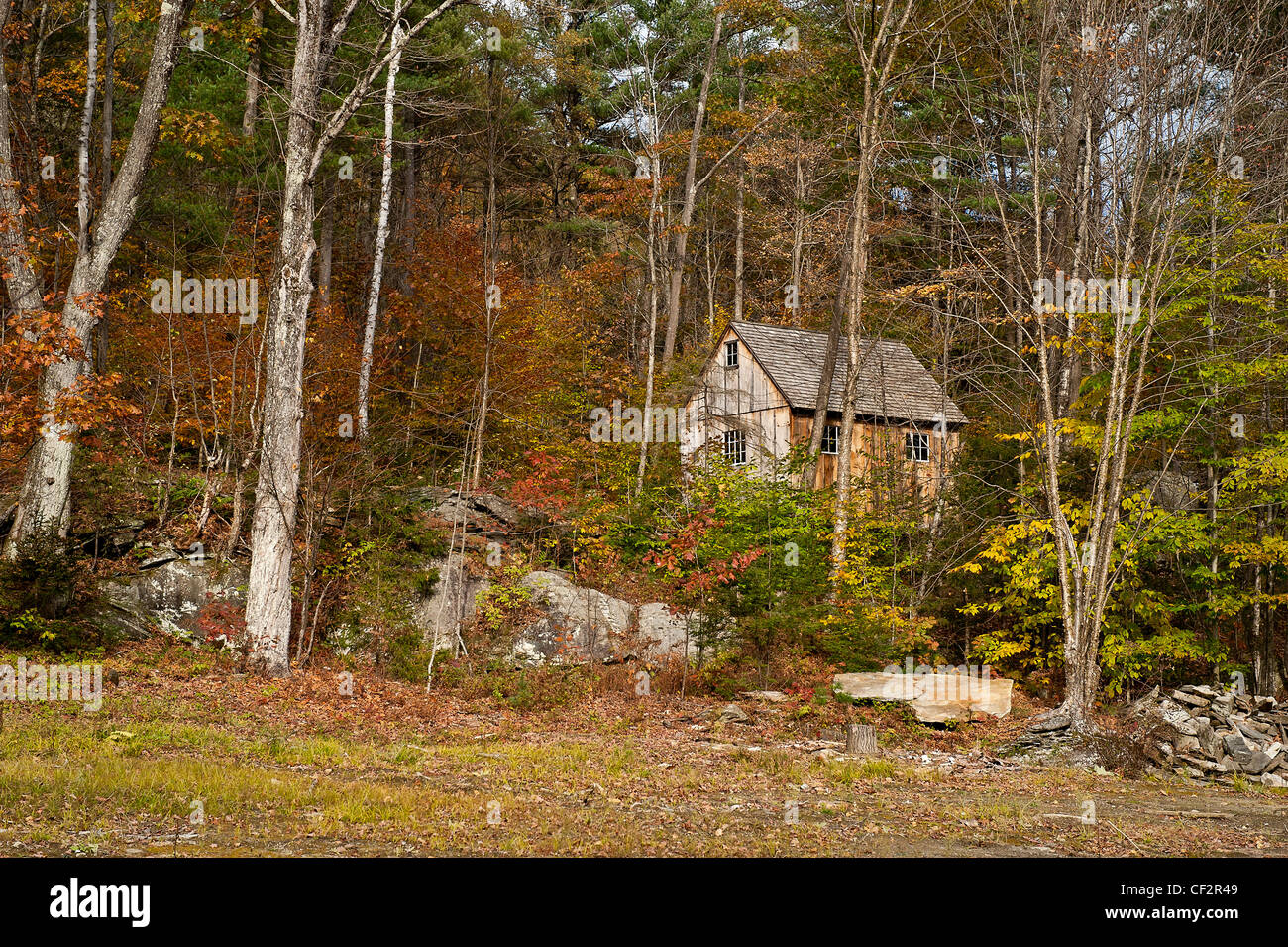 Remote mountain cabin, Vermont, USA Stock Photo