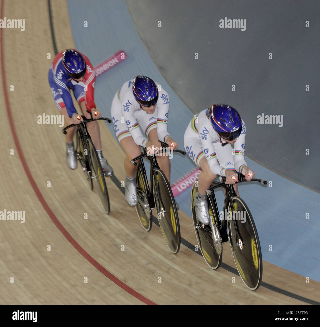 Winners Womens Team Pursuit Laura Trott Danielle King Joanna Rowsell