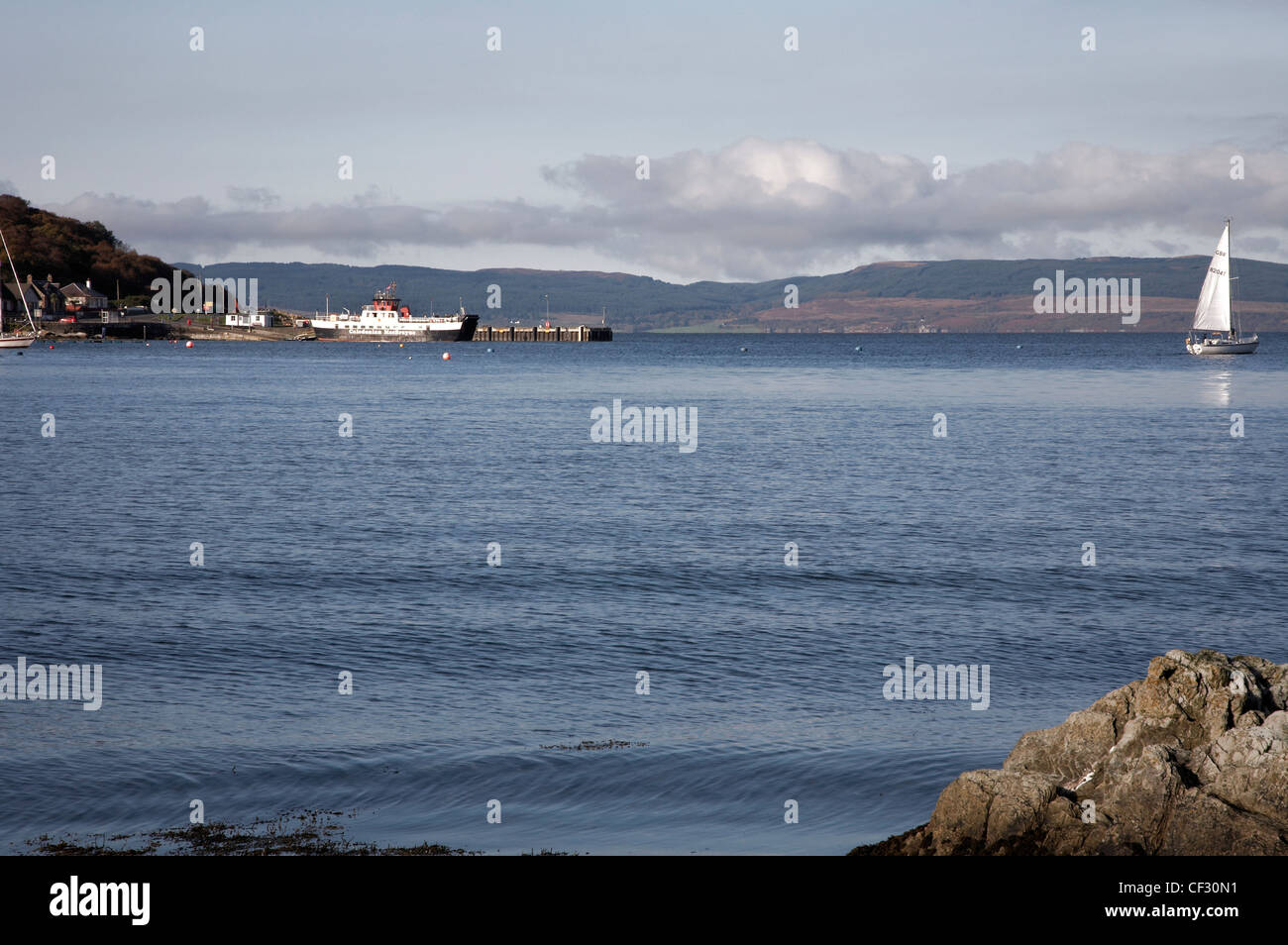 Lochranza claonaig ferry arran High Resolution Stock Photography and ...