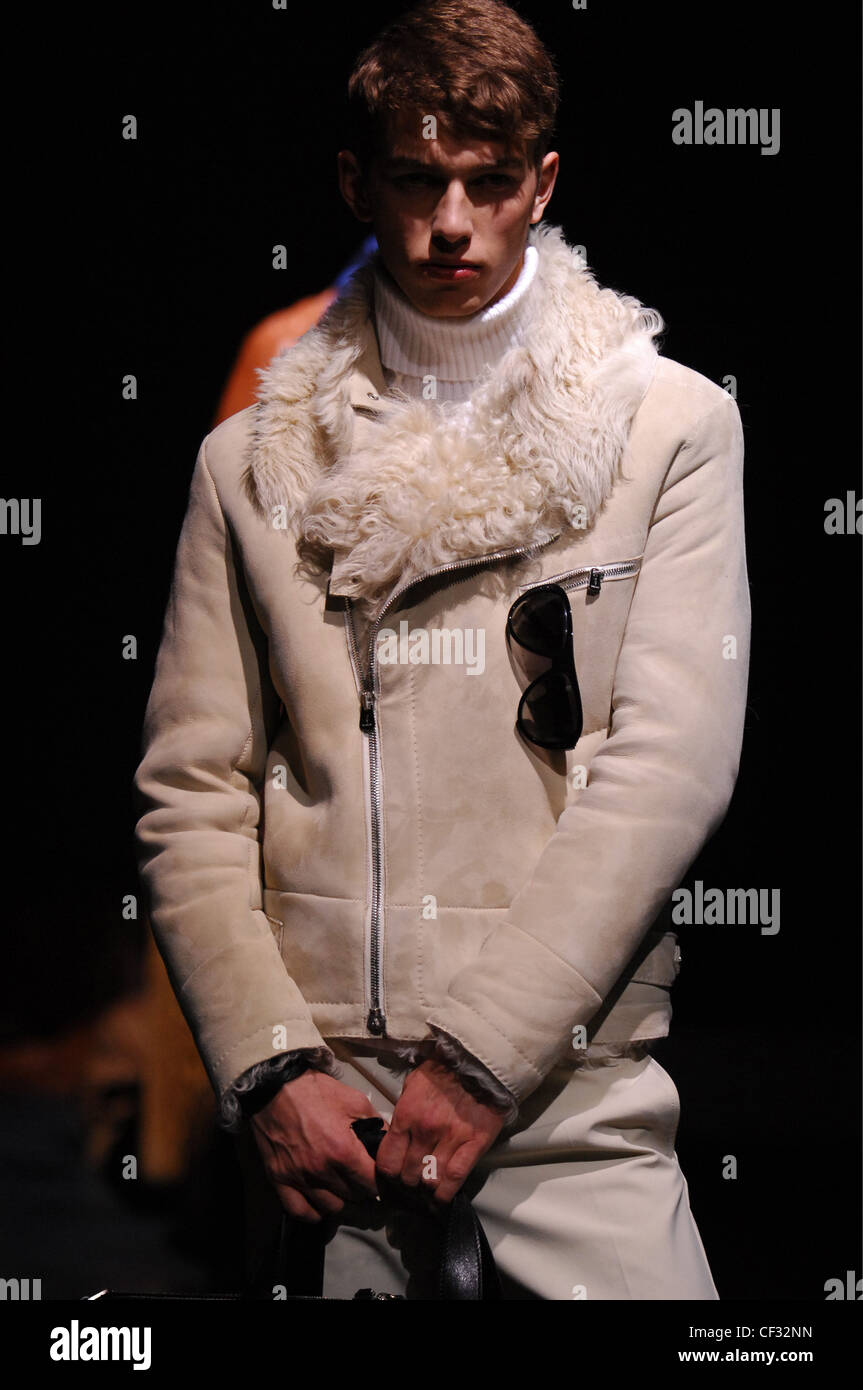 cream leather jacket with fur collar