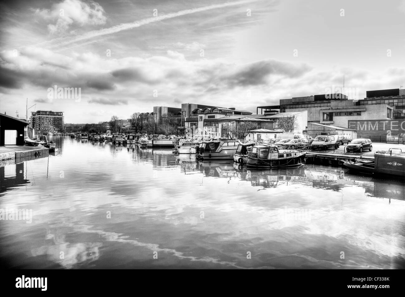 The Brayford Pool is a natural lake formed from a widening of the River Witham in the centre of City of Lincoln Stock Photo