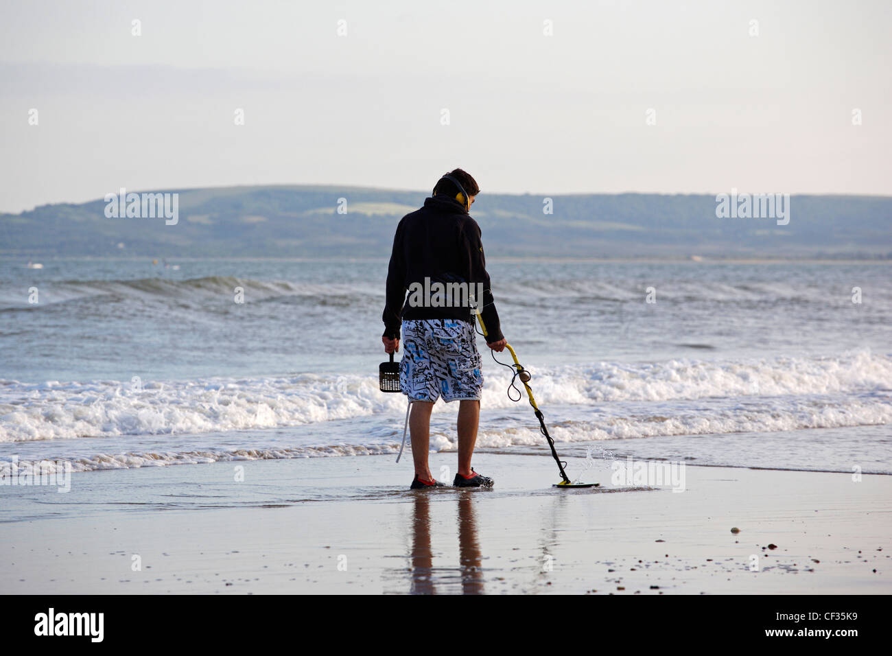 metal detector hires stock photography and images Alamy
