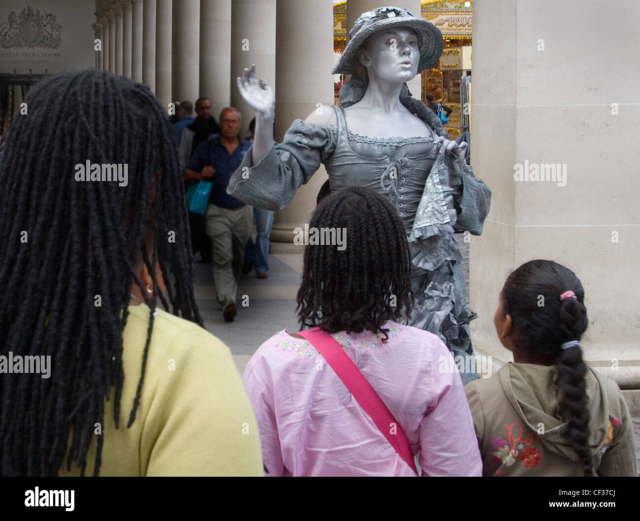 Human statue covent garden london hires stock photography and images