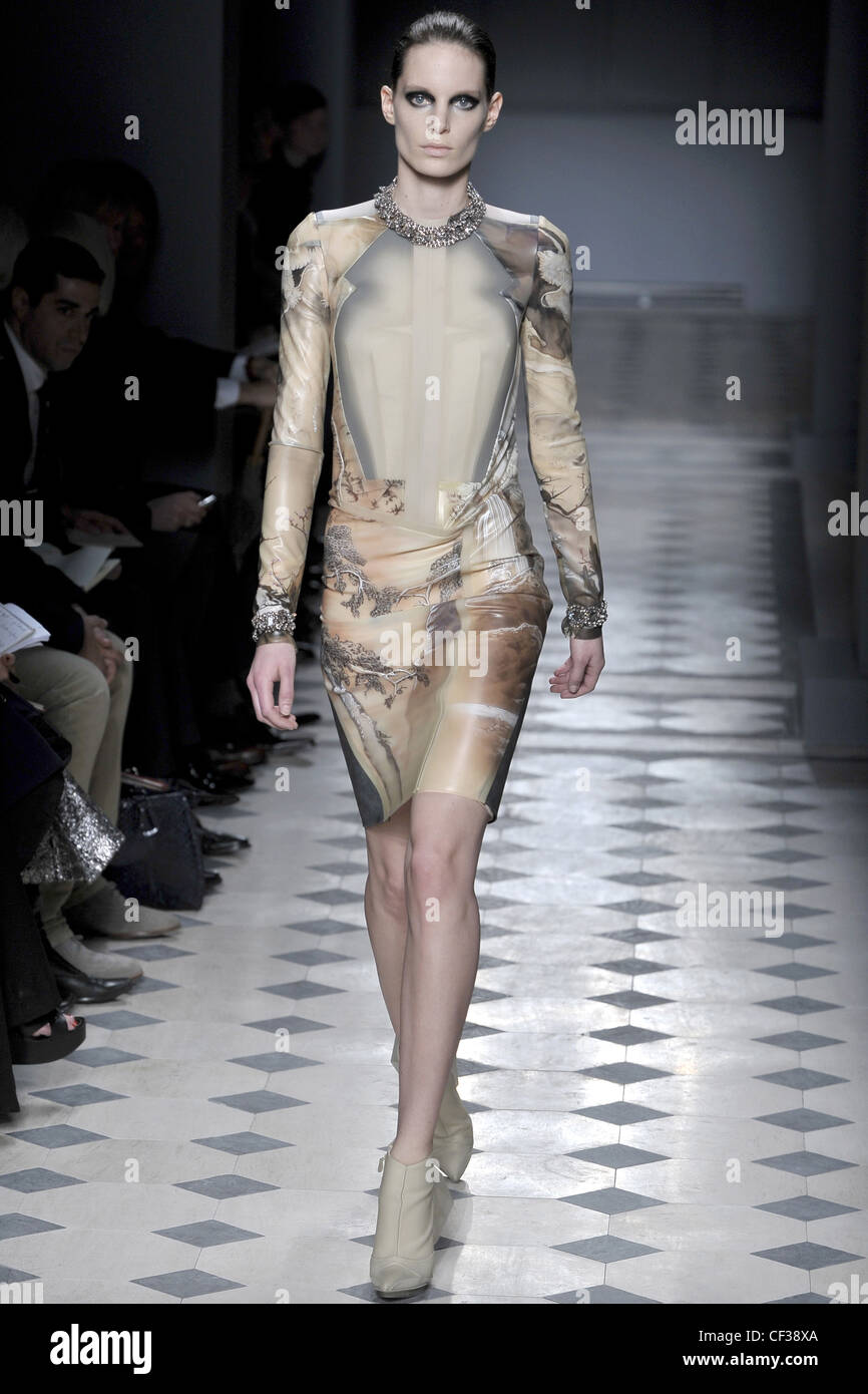 Balenciaga Paris Ready to Wear Autumn Winter Model wearing a pale peach ...
