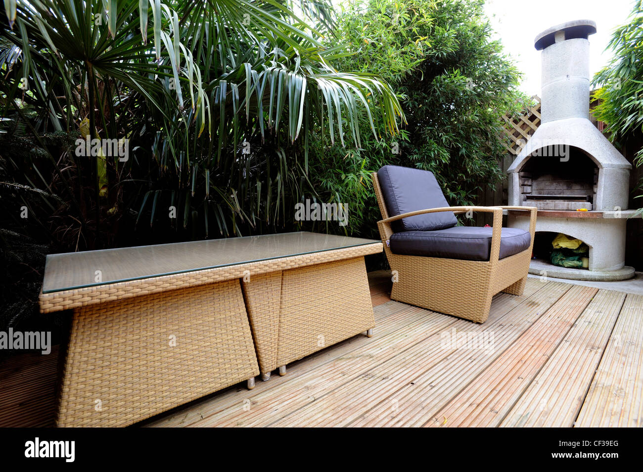 REAL GARDENSUrban Oasis Stock Photo - Alamy