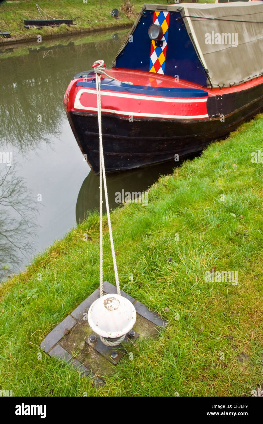 Narrowboat moored on the Grand Union Canal in Hertfordshire. Stock Photo