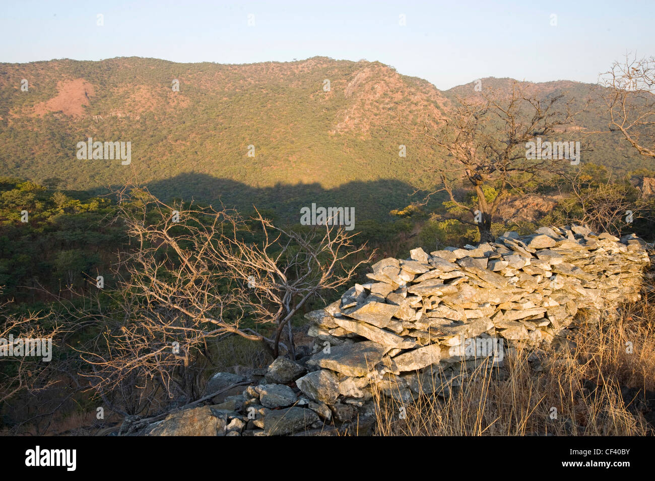 The remains of a stone fort in Zimbabwe's Mavuradonha National Park Stock Photo