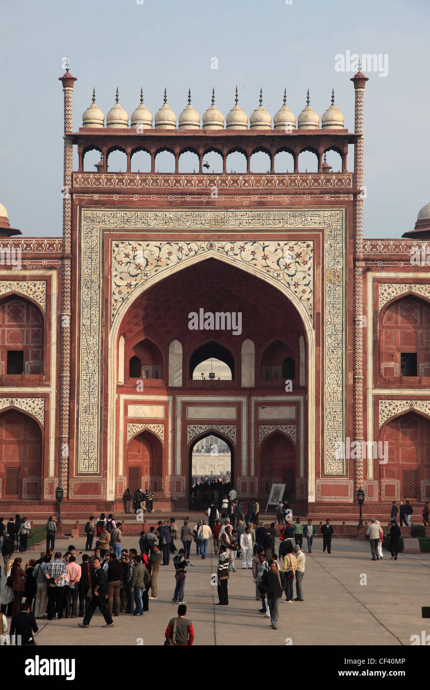 india-uttar-pradesh-agra-taj-mahal-south-gate-stock-photo-alamy