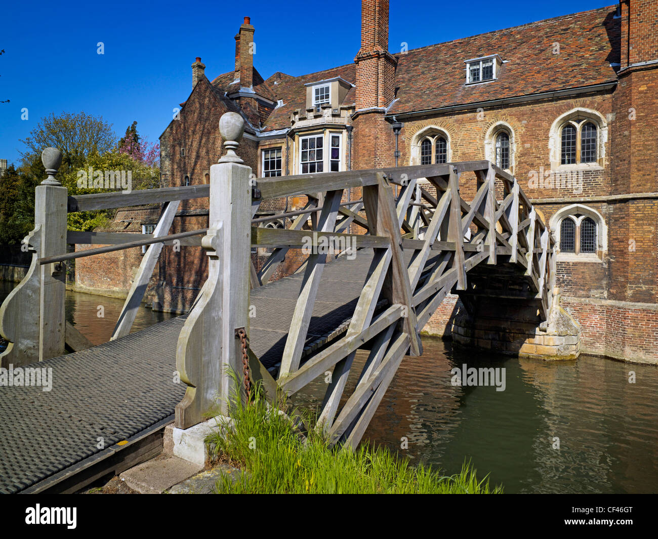 The Mathematical Bridge leading to the President's Lodge in Cambridge. Stock Photo