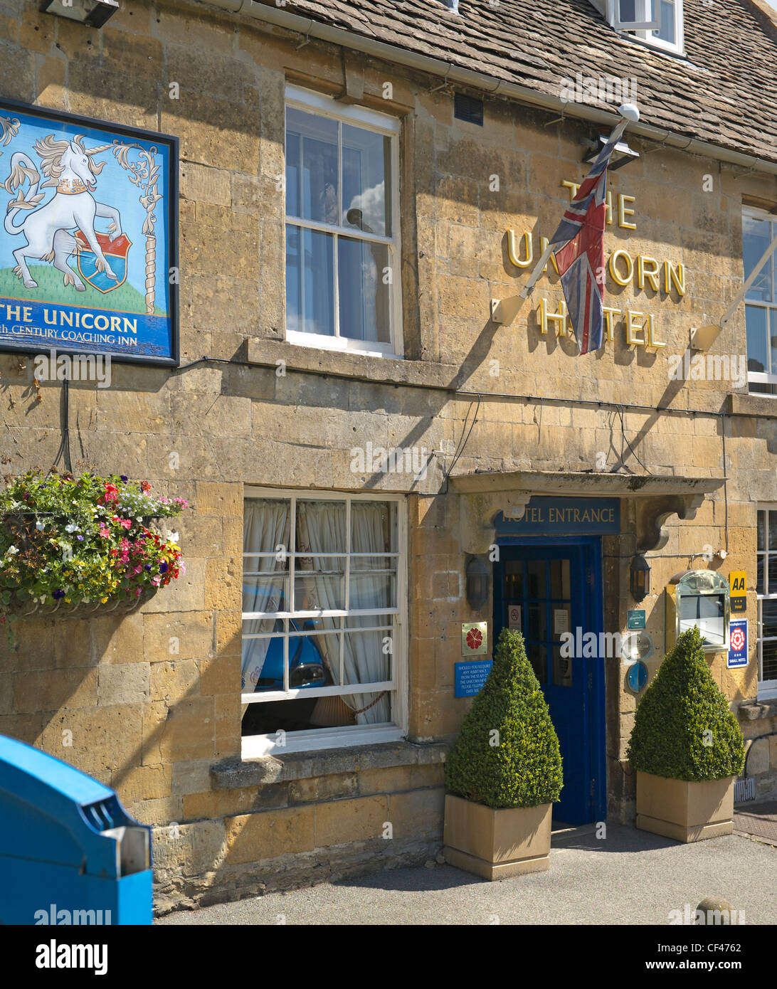 Exterior view of the 17th Century Unicorn Hotel in the Cotswolds