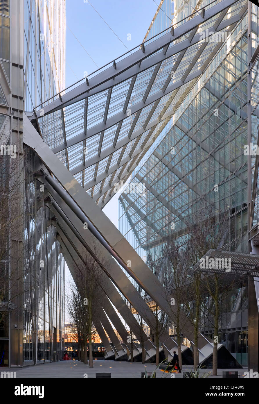 Broadgate Tower atrium that links the Tower with 201 Bishopsgate, seen from Primrose Street outside Liverpool Street station. Stock Photo