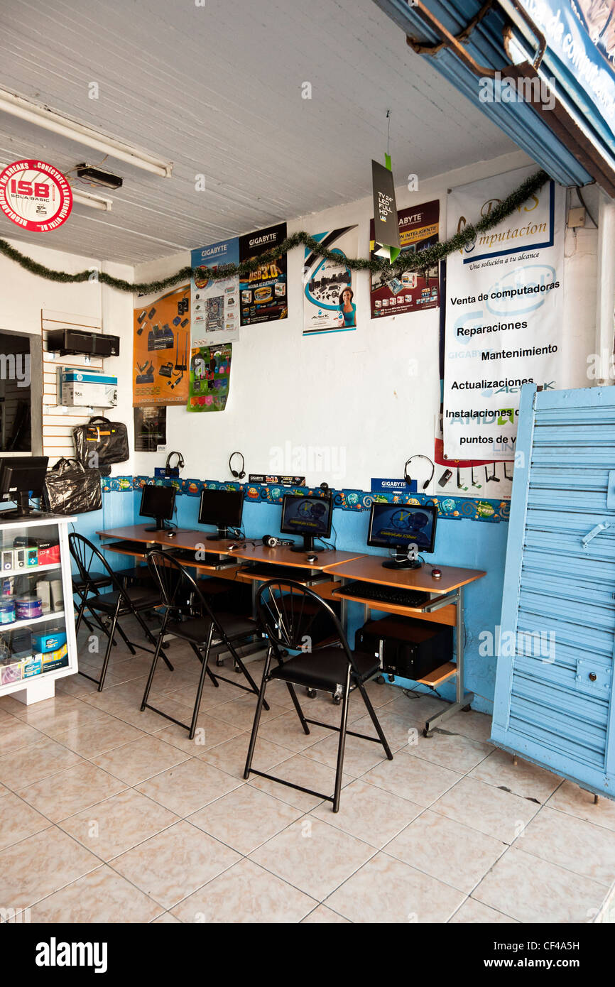 Computers for Sale in a Computer Store Editorial Image - Image of computer,  computers: 135429635