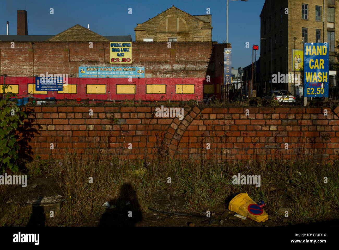 Shiny Hand Car Wash, Thornton Road, Bradford City Centre Stock Photo