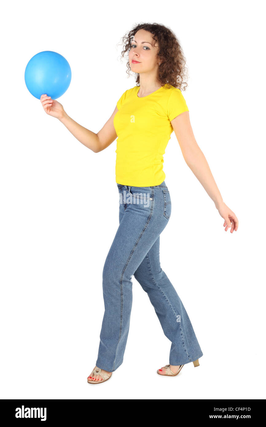 yellow shirt white jeans