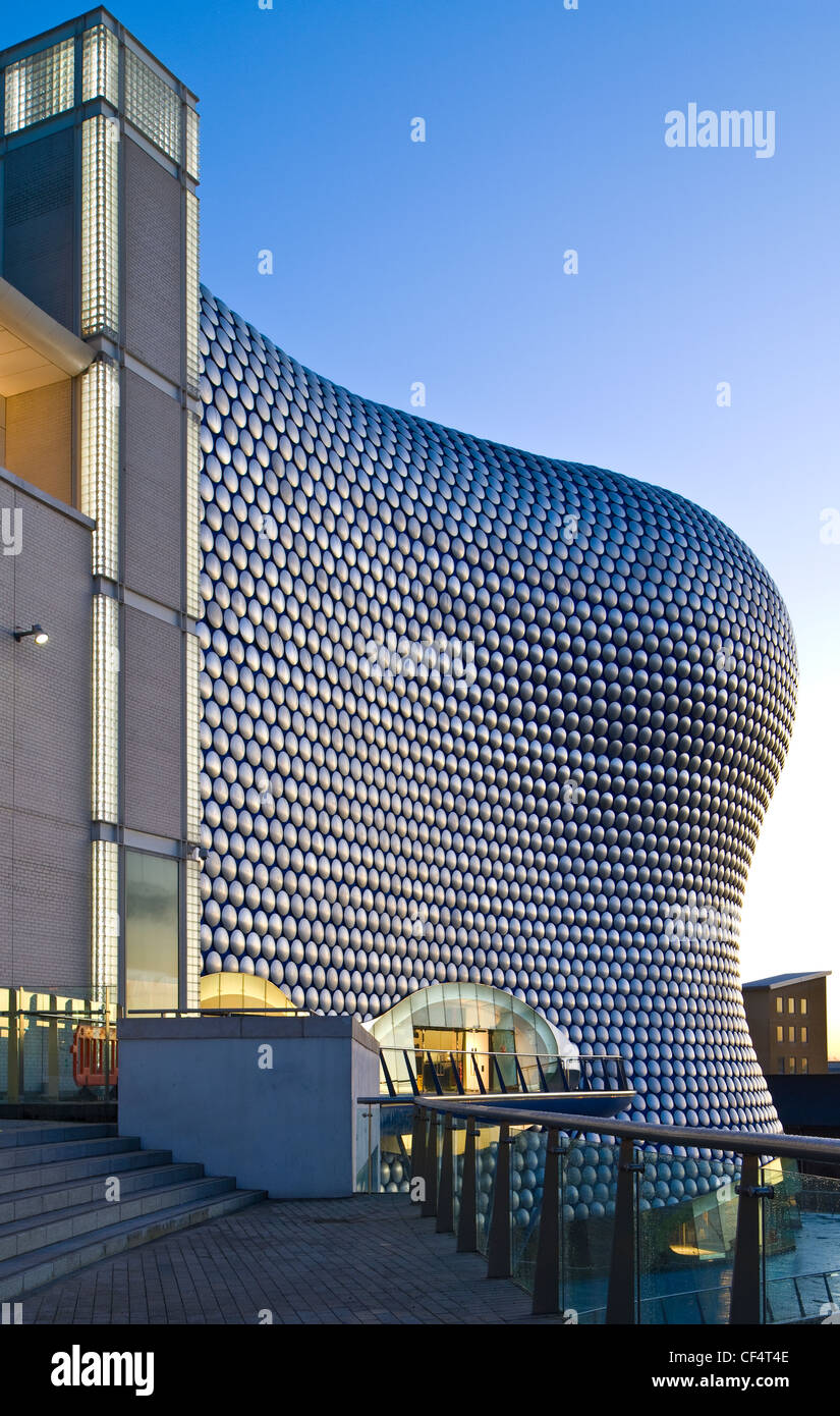 The exterior of Selfridges iconic aluminium disc clad store at the ...