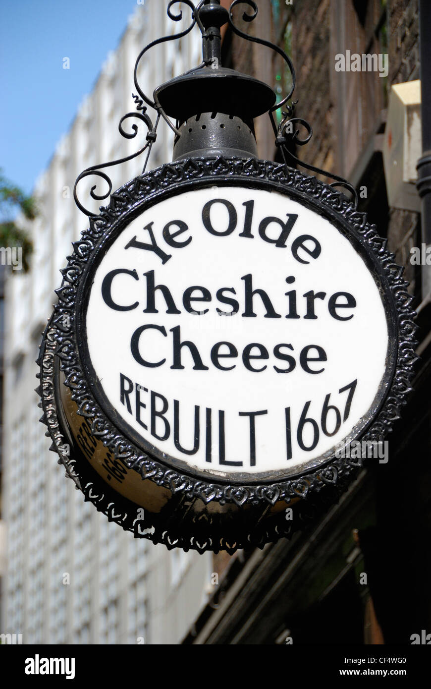 Old sign outside Ye Olde Cheshire Cheese pub in Fleet Street. The pub was rebuilt shortly after the Great Fire of 1666 and was f Stock Photo