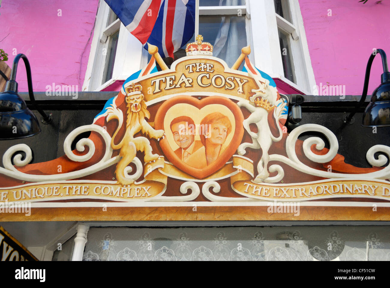 The Tea Cosy tearooms in Brighton, dedicated to the memory of Princess Diana. Tea room etiquette includes prohibiting the dunkin Stock Photo