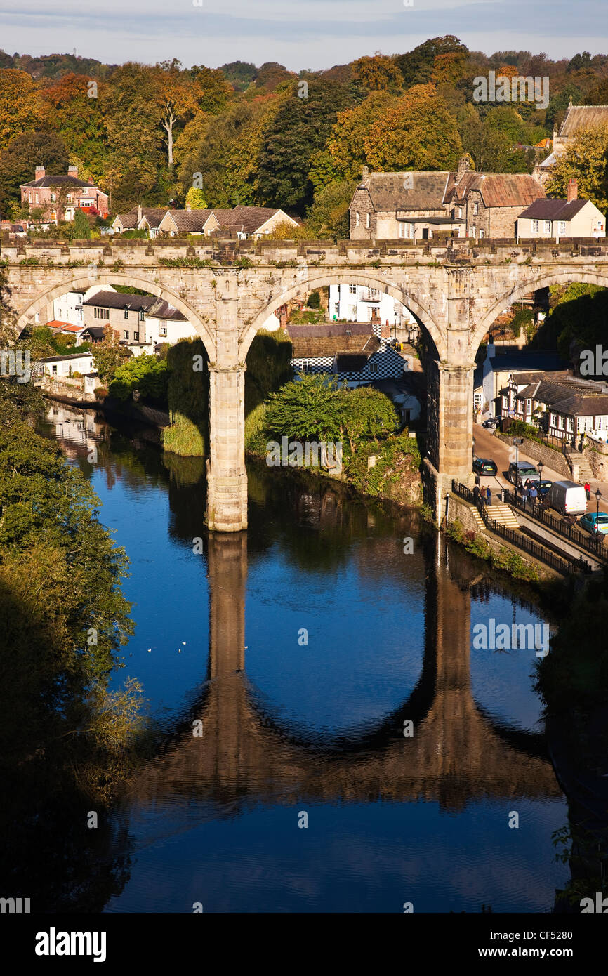 The 19th century viaduct crossing the River Nidd viewed from the Castle Gardens. Stock Photo