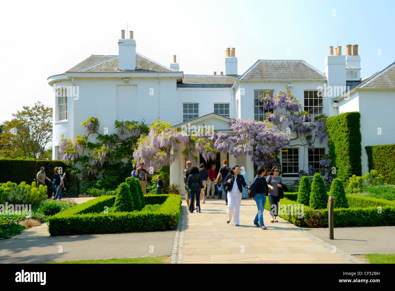 Tourists visiting Pembroke Lodge, a Georgian mansion in Richmond Park. Stock Photo